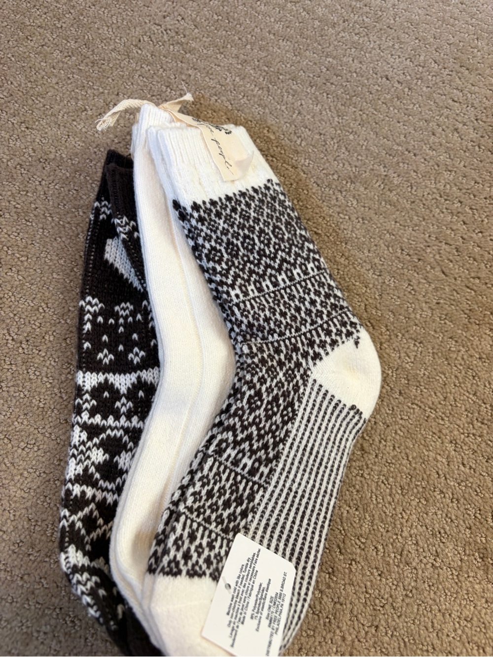 Free People Brown & White Heart Fair Isle Socks- three pair, new - Picture 3 of 3